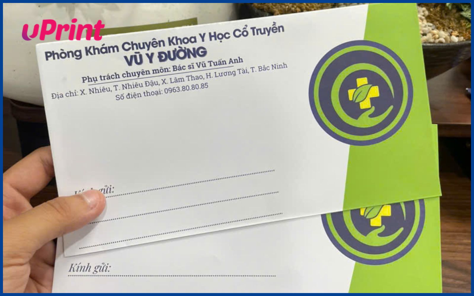 Mẫu thiết kế phong bì cho phòng khám y học cổ truyền Mẫu thiết kế phong bì cho phòng khám y học cổ truyền