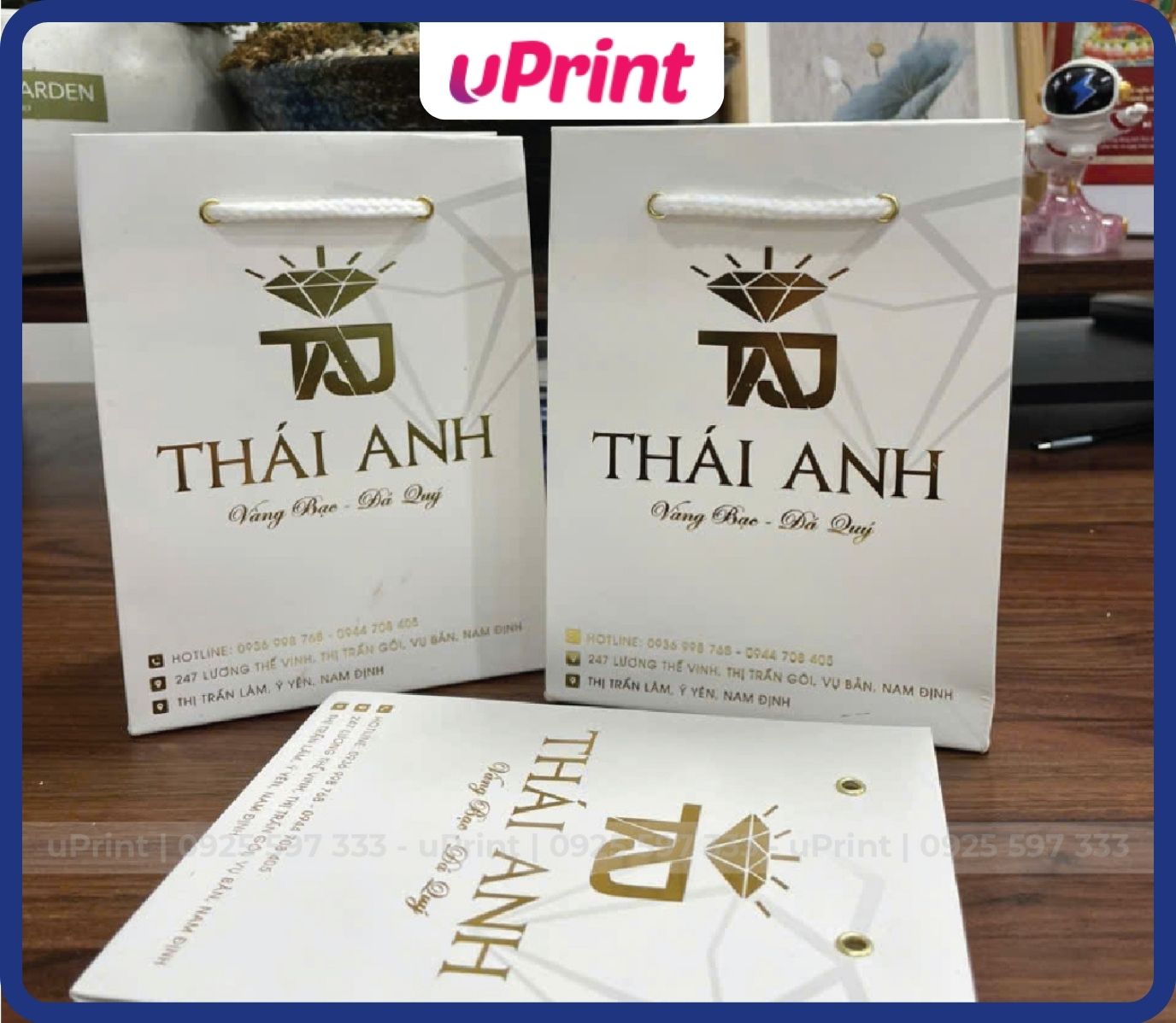 Mẫu túi giấy tiệm vàng