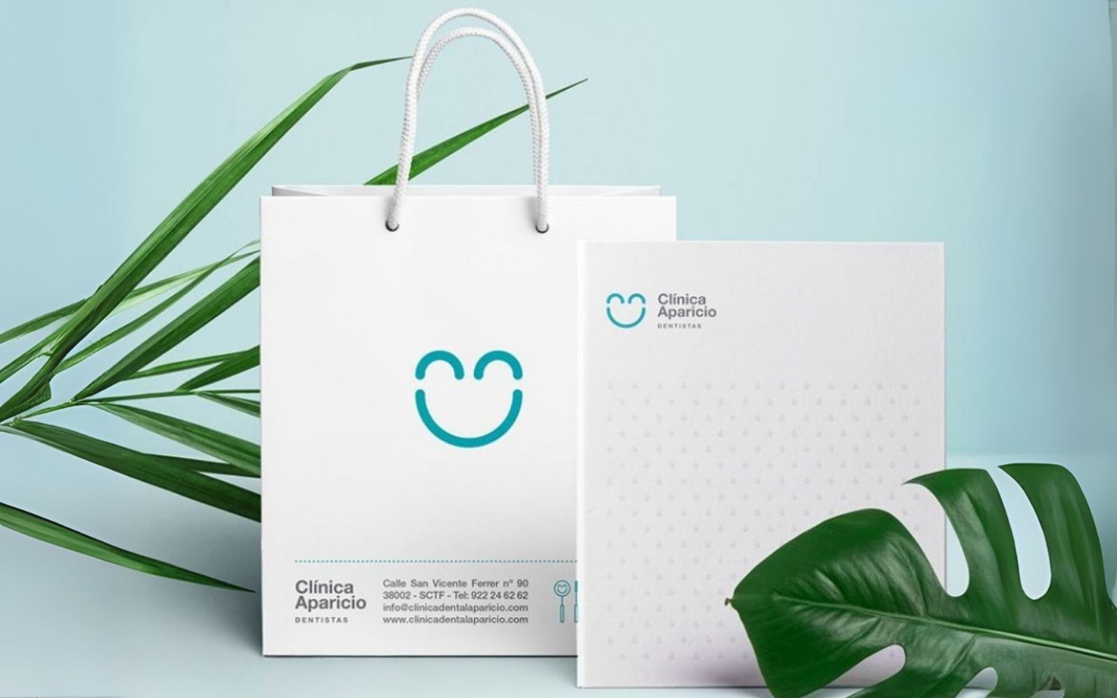 Mẫu in túi giấy nha khoa theo yêu cầu